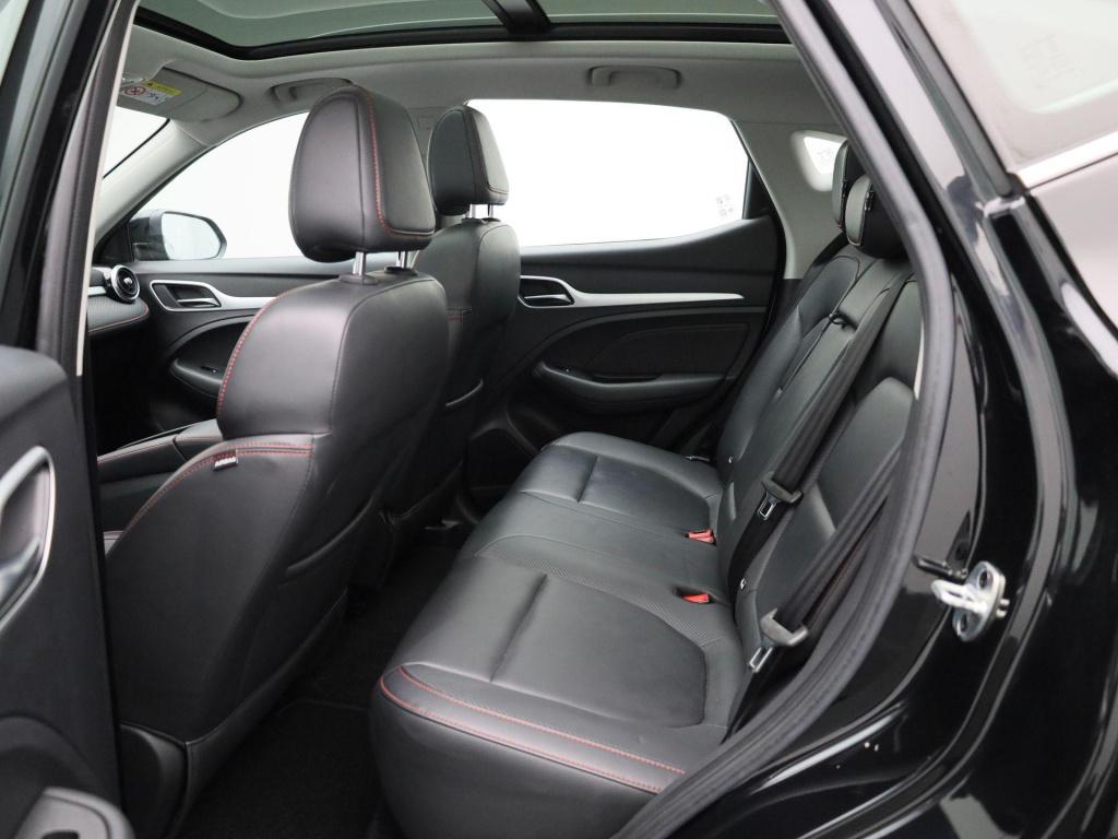 MG Zs Ev standard range luxury 50 kwh