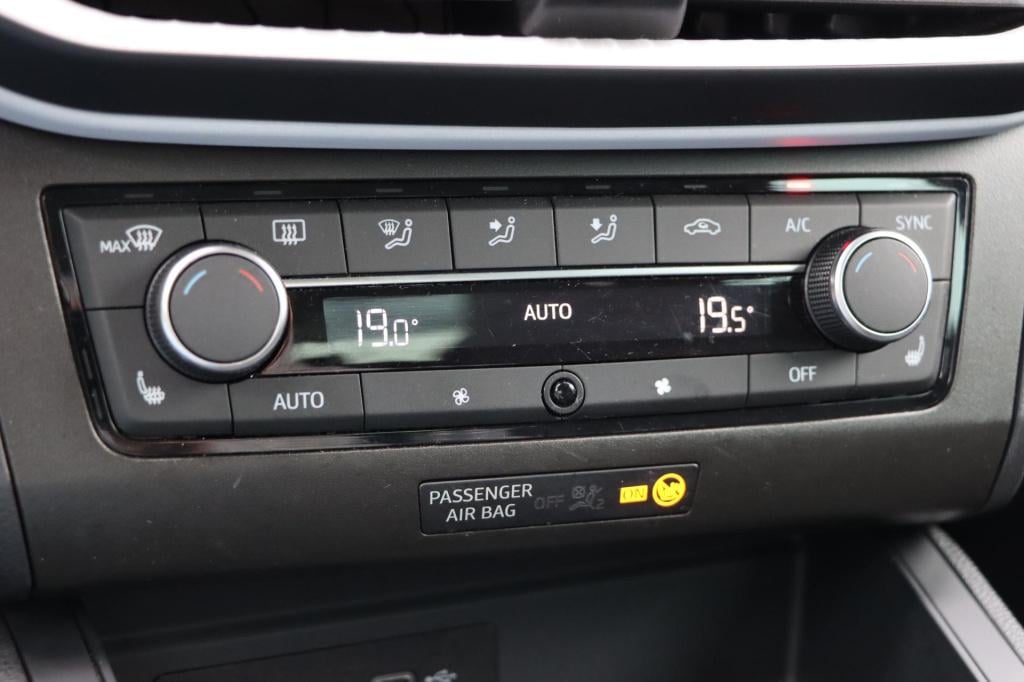 Seat Ibiza 1.0 ecotsi style business intense 95pk
