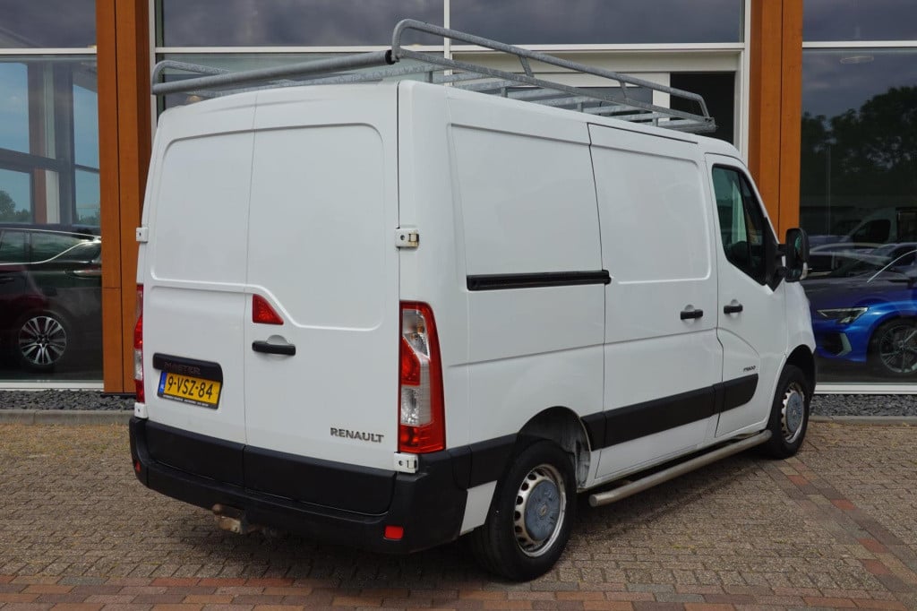 Renault Master t28 2.3 dci l1h2