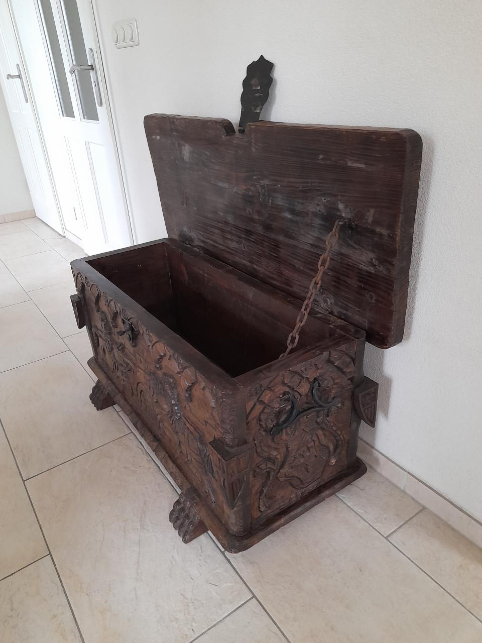 Prachtige dekenkist / scheepskist (in goede nette staat )