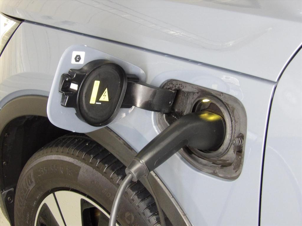 Volvo XC40 t4 plug-in hybrid 211pk aut core bright