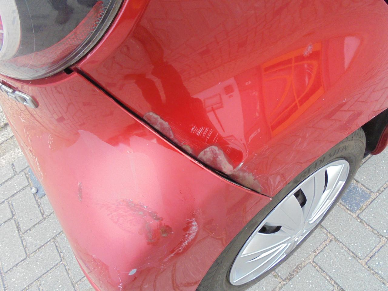 Betrouwbare & Zuinige Toyota Aygo 1.0 Aspiration Red Navigator € 1.250
