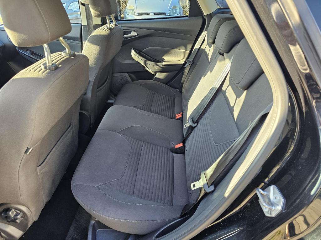 Ford Focus wagon 1.0 first edition