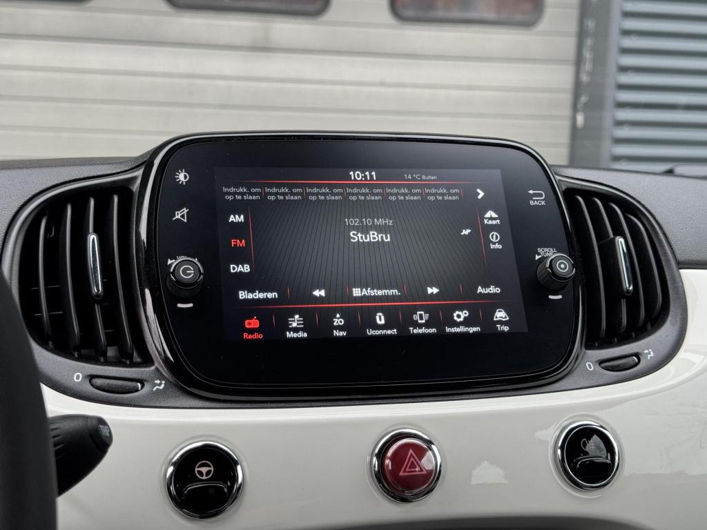 Fiat 500 C 1.0 hybrid launch edition