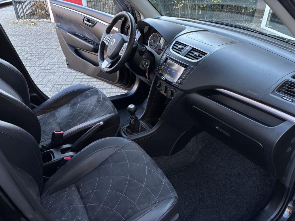 Suzuki Swift 1.2 style easss