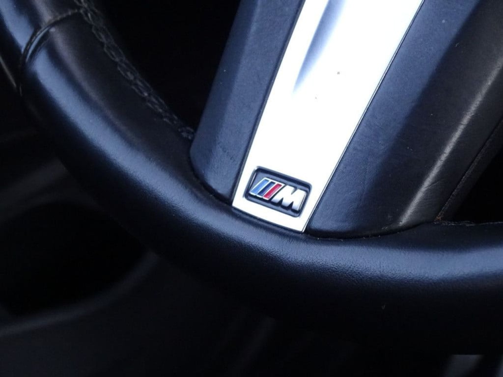 BMW 3-serie 330e edrive edition m-sportpakket | 18"