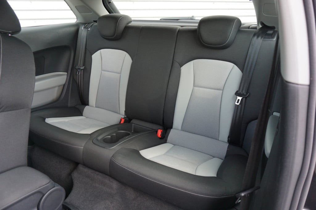 Audi A1 1.4 tfsi attraction airco / navi / parkeers. / elektr. ramen
