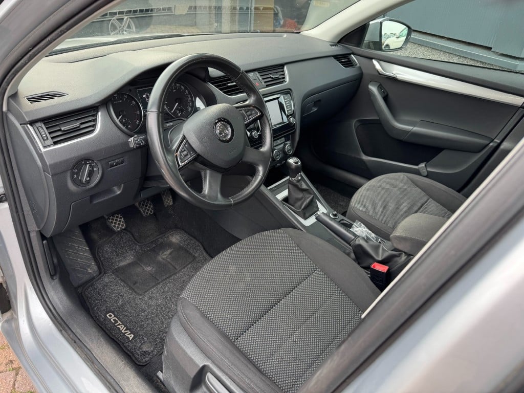 Skoda Octavia combi 1.2 tsi greentech ambition businessline