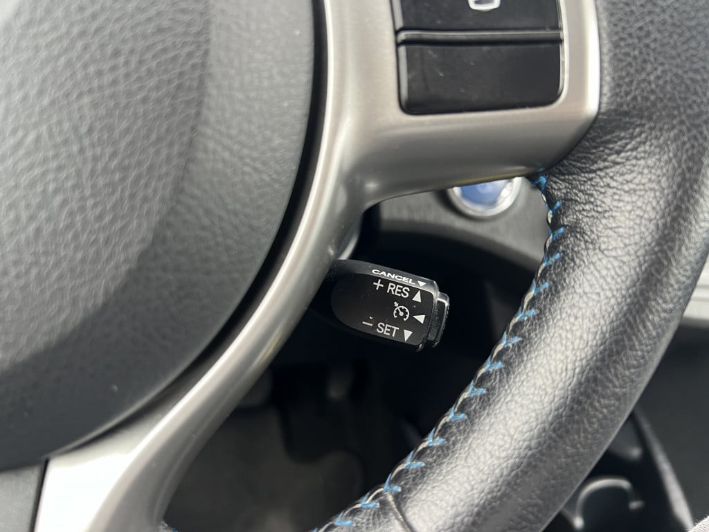 Toyota Yaris 1.5 full hybrid dyn.