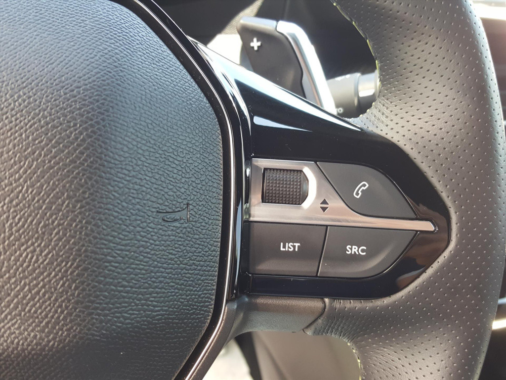 Peugeot 2008 1.2 pt-130pk gt (vol) automaat/eat8 navigatie | cruise & clima