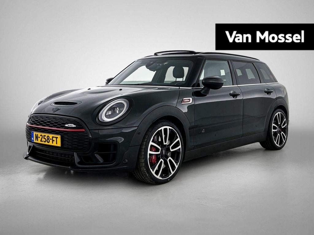 Mini Clubman 2.0 jcw all4 john cooper works | automaat | panoramadak | navi
