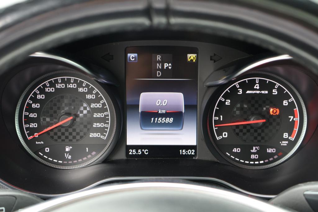 Mercedes-Benz Glc amg 43 4matic 367 pk i luchtvering i airmatic i panoramad