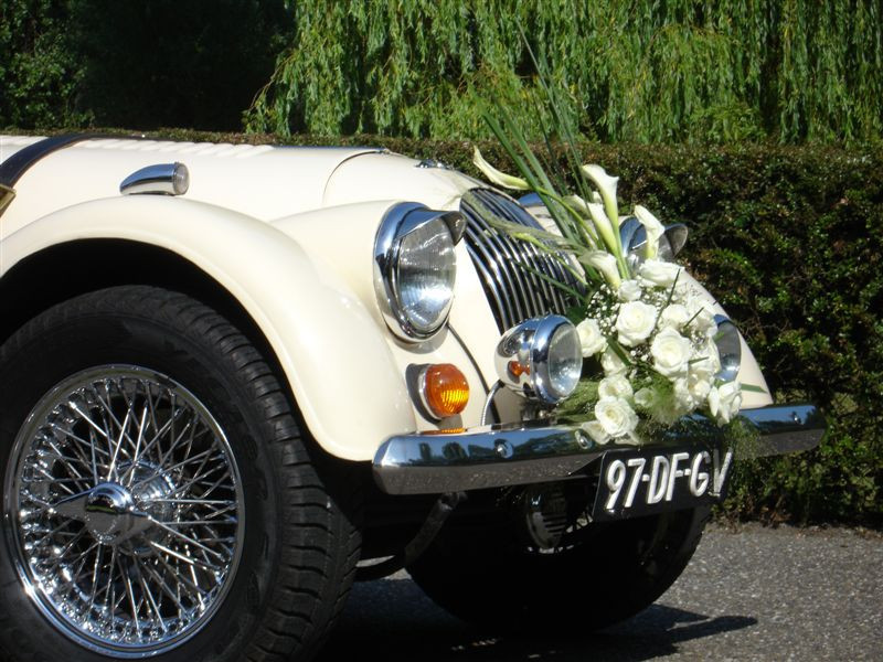 Te Huur Op De Mooiste Dag Van Je Leven , Een Morgan Roadster