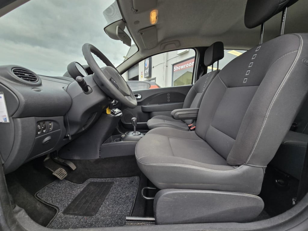 Renault Twingo 1.2-16v dynamique, automaat!