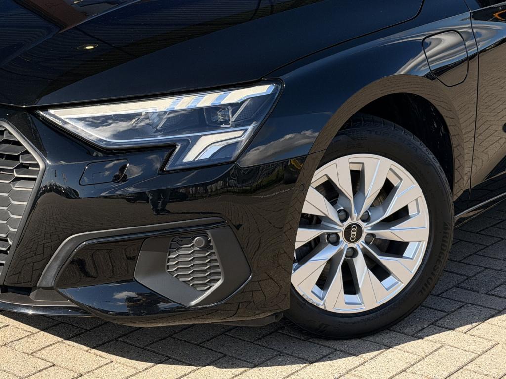 Audi A3 sportback 40 tfsi e edition | pano | cruise | drive select | lane a