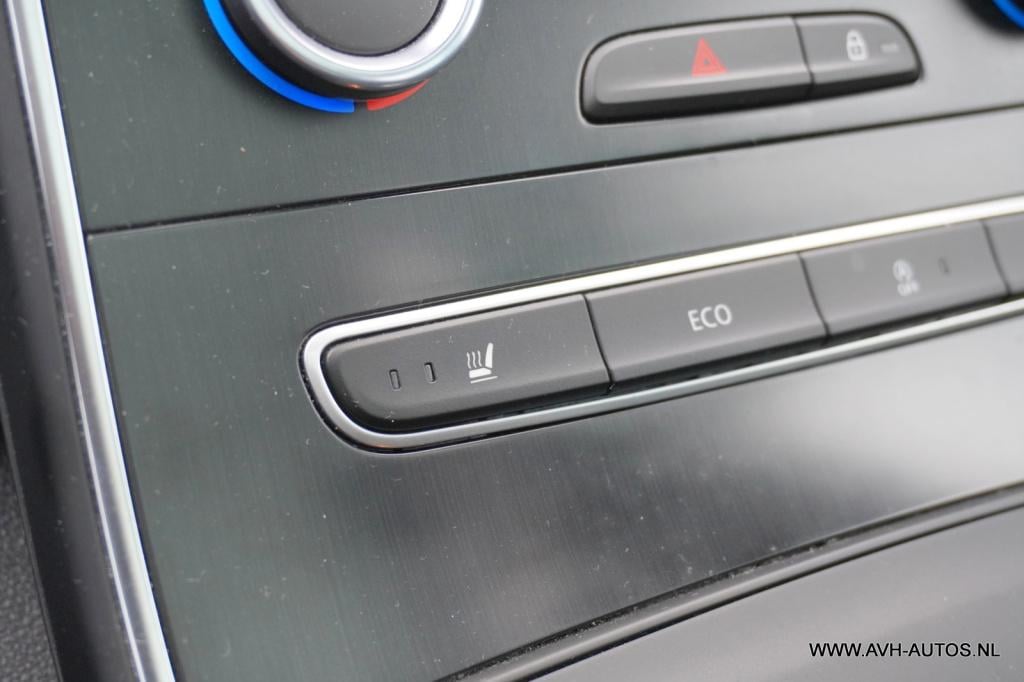 Renault Scenic 1.3 tce intens automaat