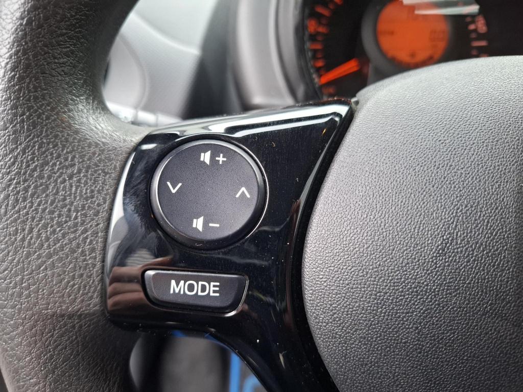 Citroen C1 1.0 vti 72 feel 5-drs airco / bluetooth