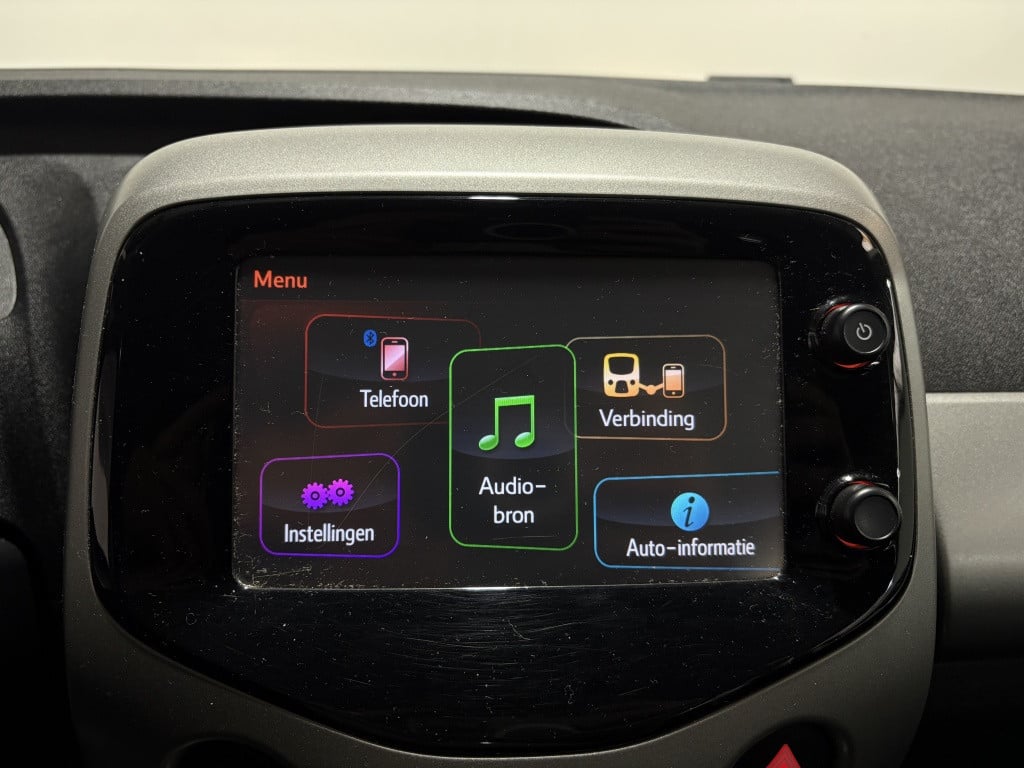 Toyota Aygo 1.0 vvt-i x-play