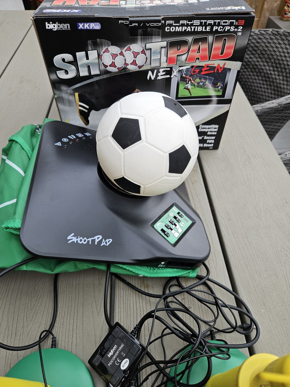 Vintage PS3 PlayStation 3 of PS2 en PC Shootpad voetbalsimulatie...