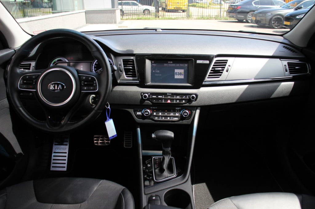 Kia Niro 1.6 gdi hybrid dynamicline | stoelverwarming | acc | achteruitrijc