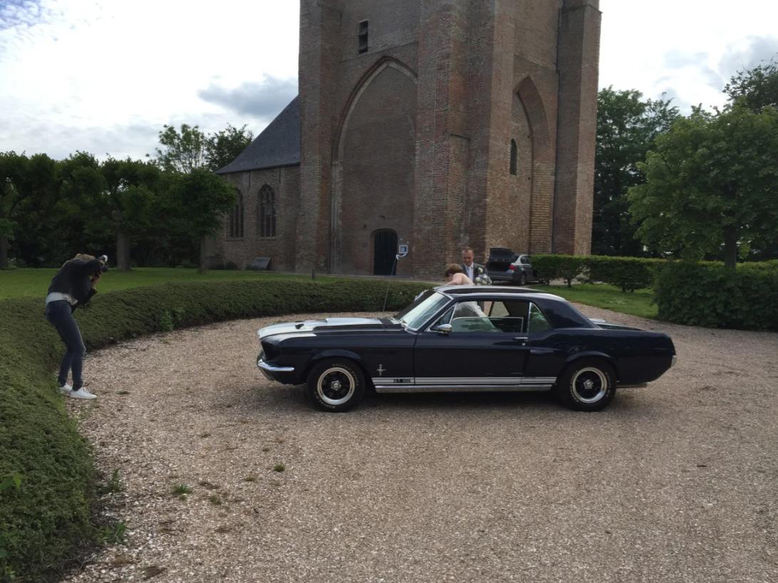 Te huur: Ford Mustang, Chevrolet Camaro en Ford F100 Pickup