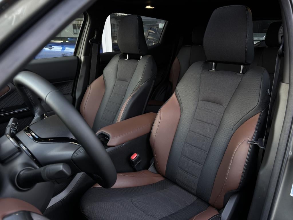 Suzuki E Vitara style 61 kwh