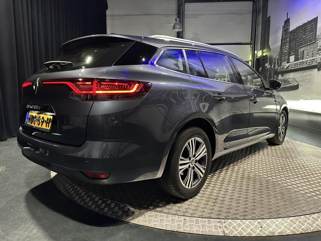 Renault Megane 1.5 blue dci 115 techno