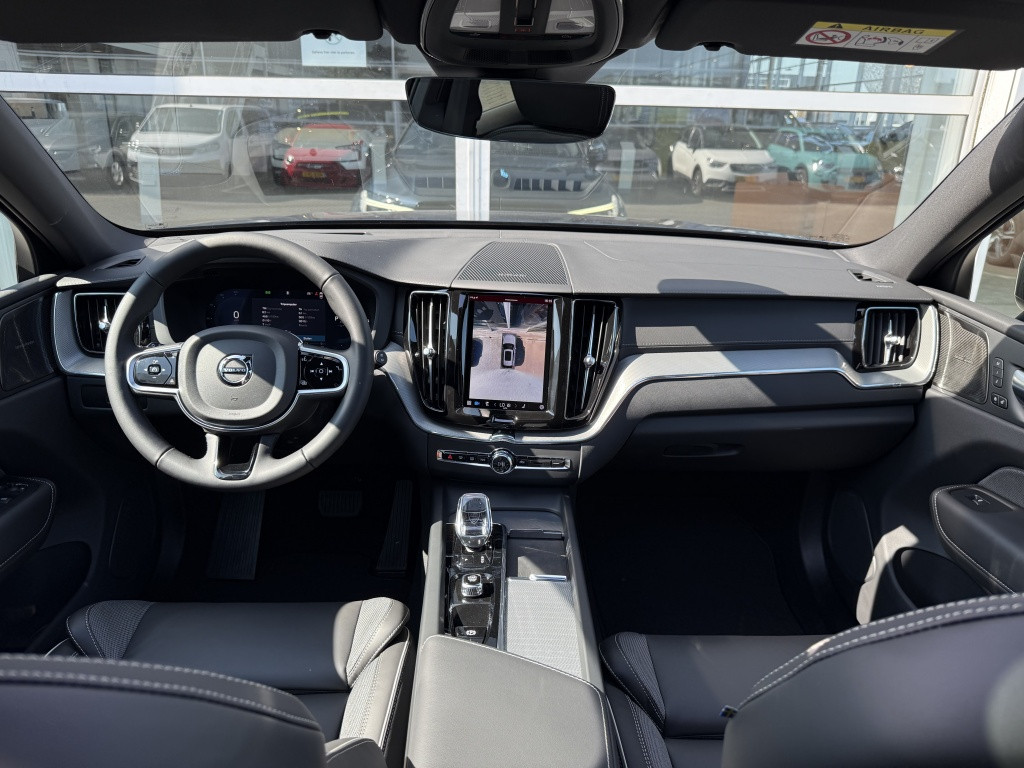 Volvo XC60 t6 awd ultra dark