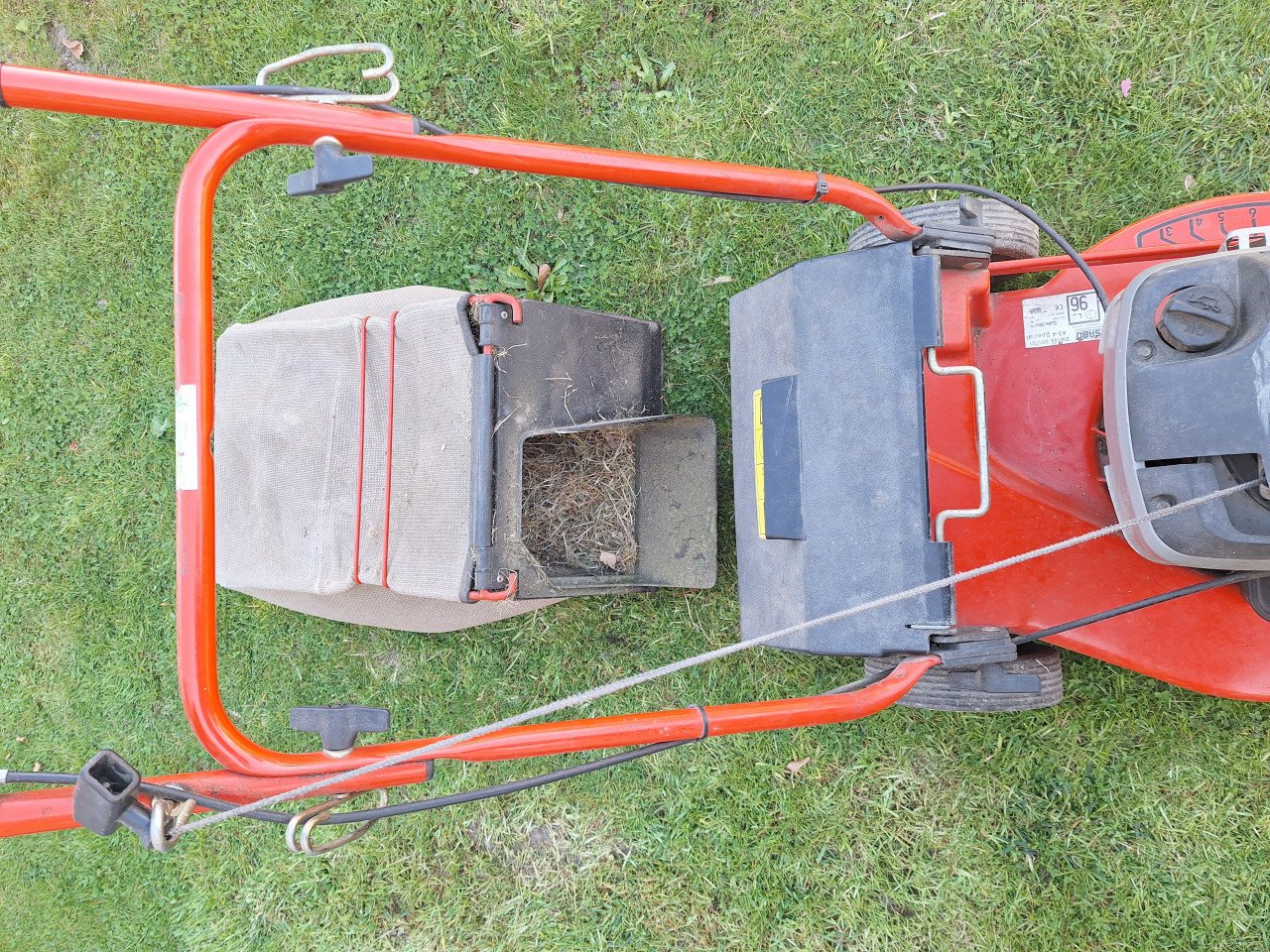 SABO Quattro 40 grasmaaier op benzine.