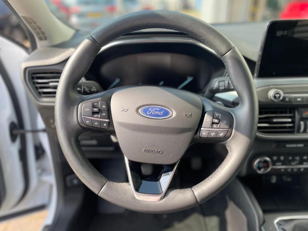 Ford Focus wagon 1.0 ecoboost active business