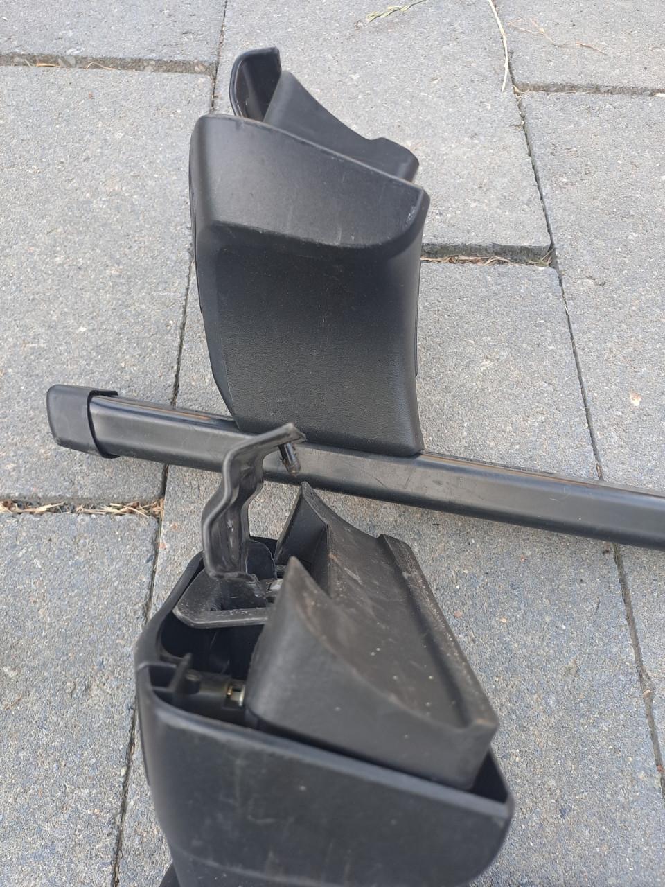 Dakdragers thule vw golf 5 mogelijk passend voor seat modellen.