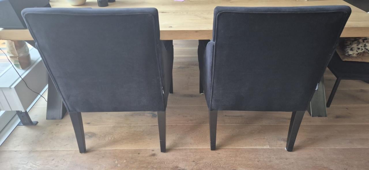 3 mooie zwarte eetkamerstoelen