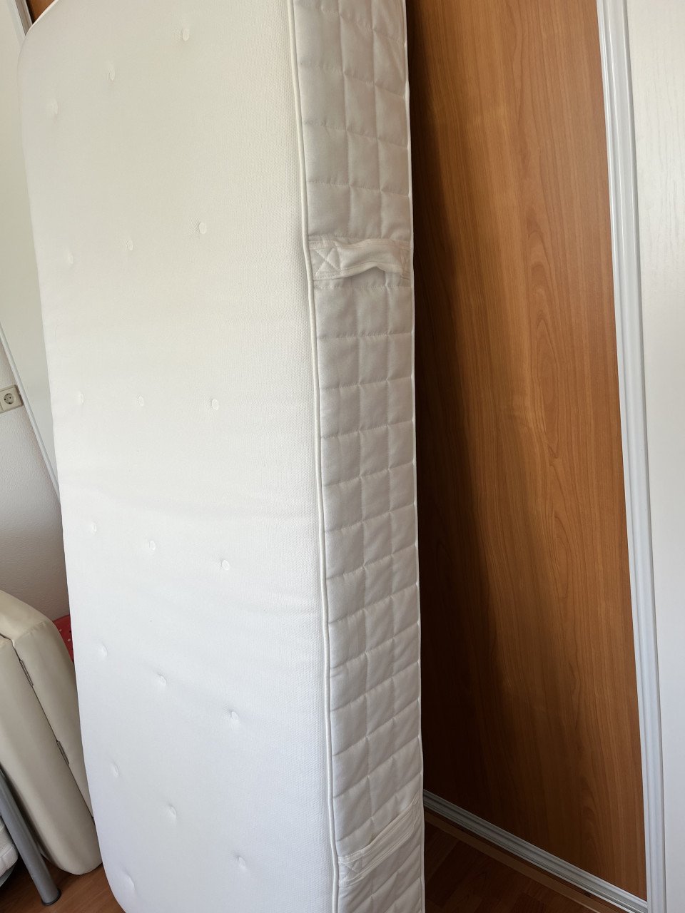 Matras 200x80 dikte 24 IKEA HYLLESTAD