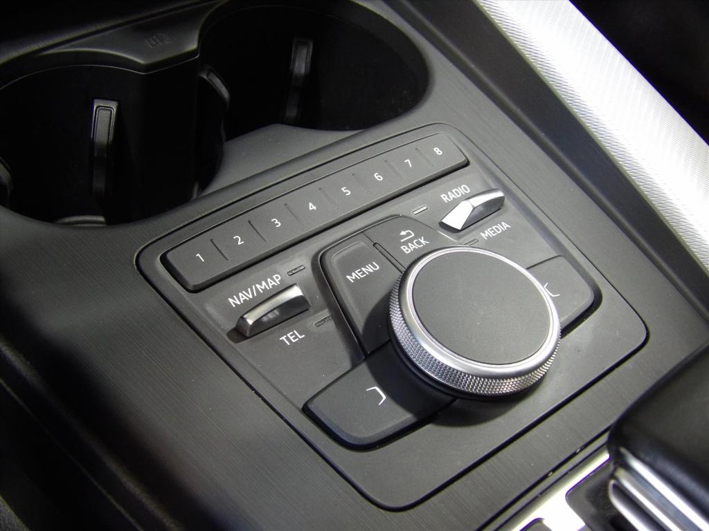 Audi A4 avant 1.4 tfsi 150pk s tronic lease edition