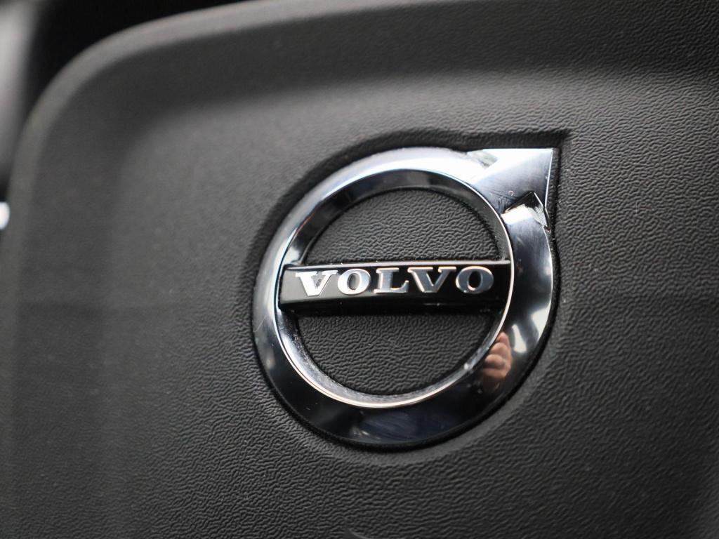 Volvo XC40 recharge core | automaat | apple carplay / android auto | virtua
