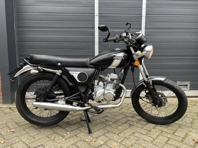 Schitterende mash fifty limited edition 3300km caferacer zundapp mdl