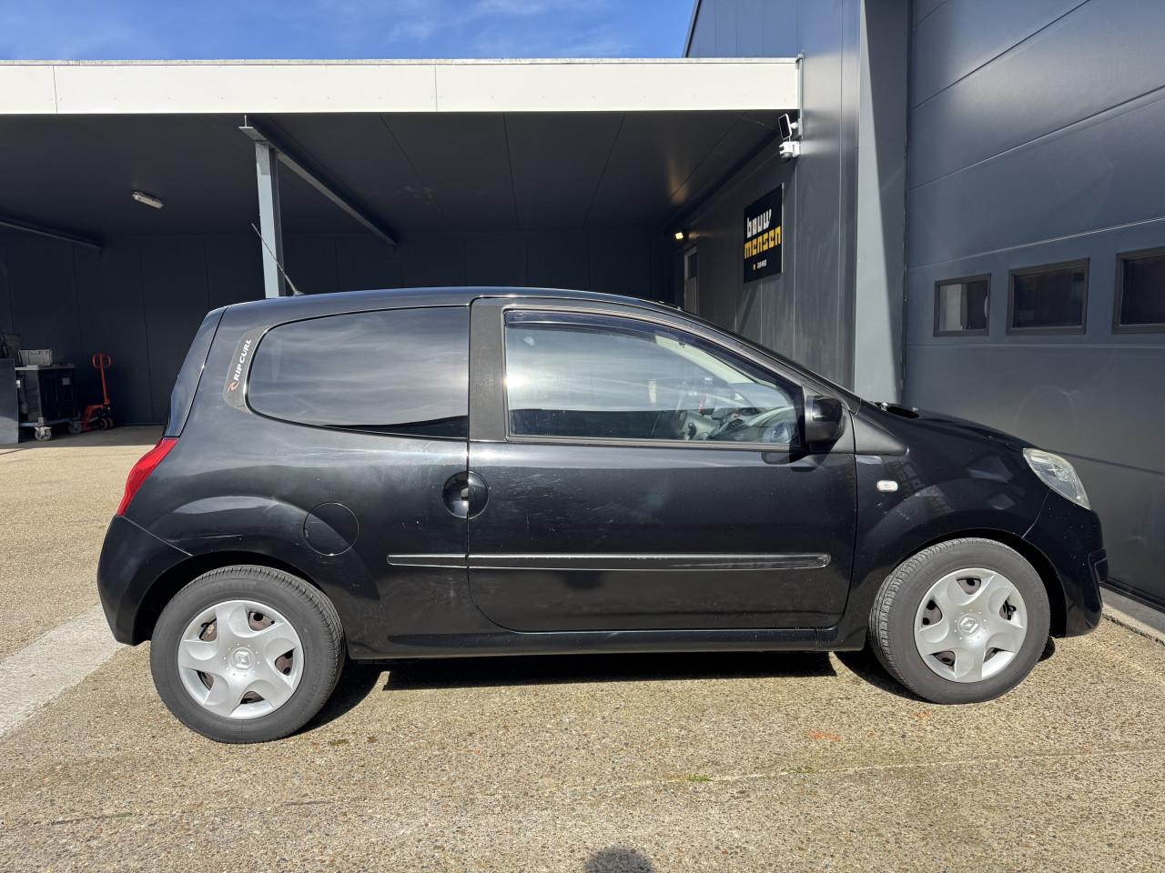 Renault Twingo 1.2 16V 3DRS 2010 Zwart Airco Apk Nap