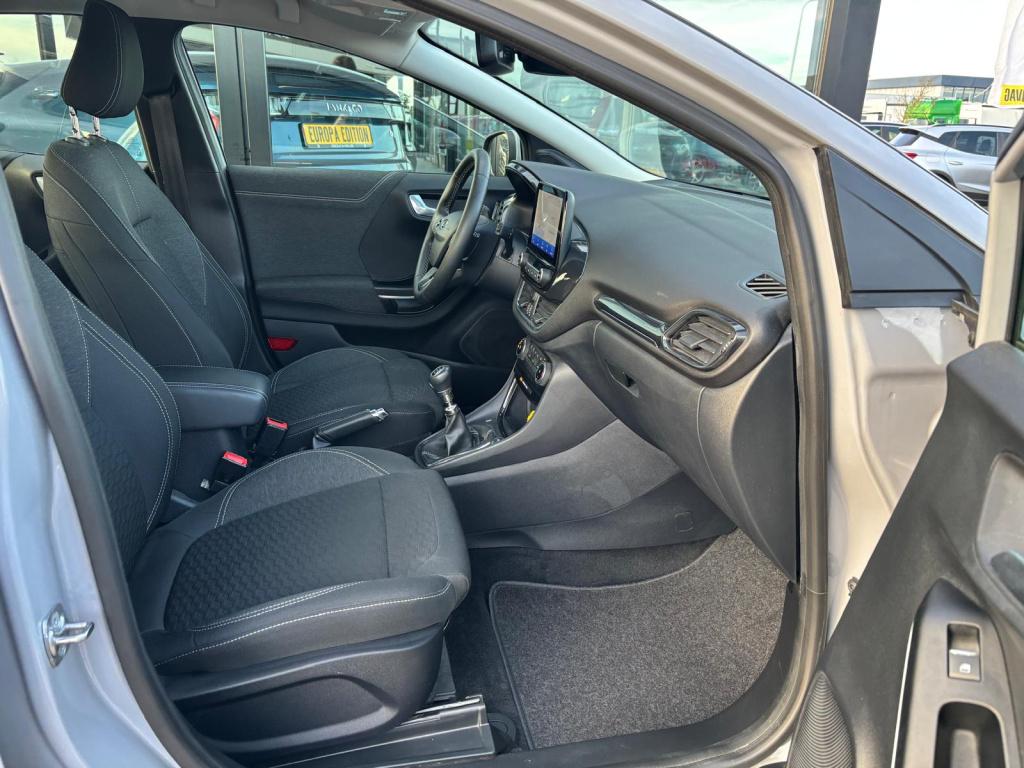 Ford Puma 1.0i ecoboost hybrid 125pk titanium