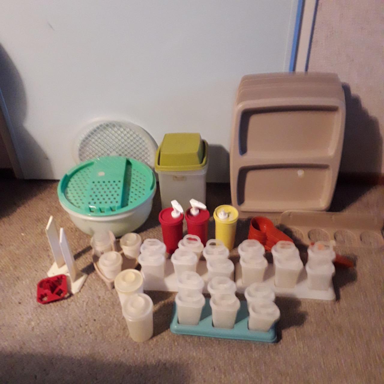 Partij kunststof spullen