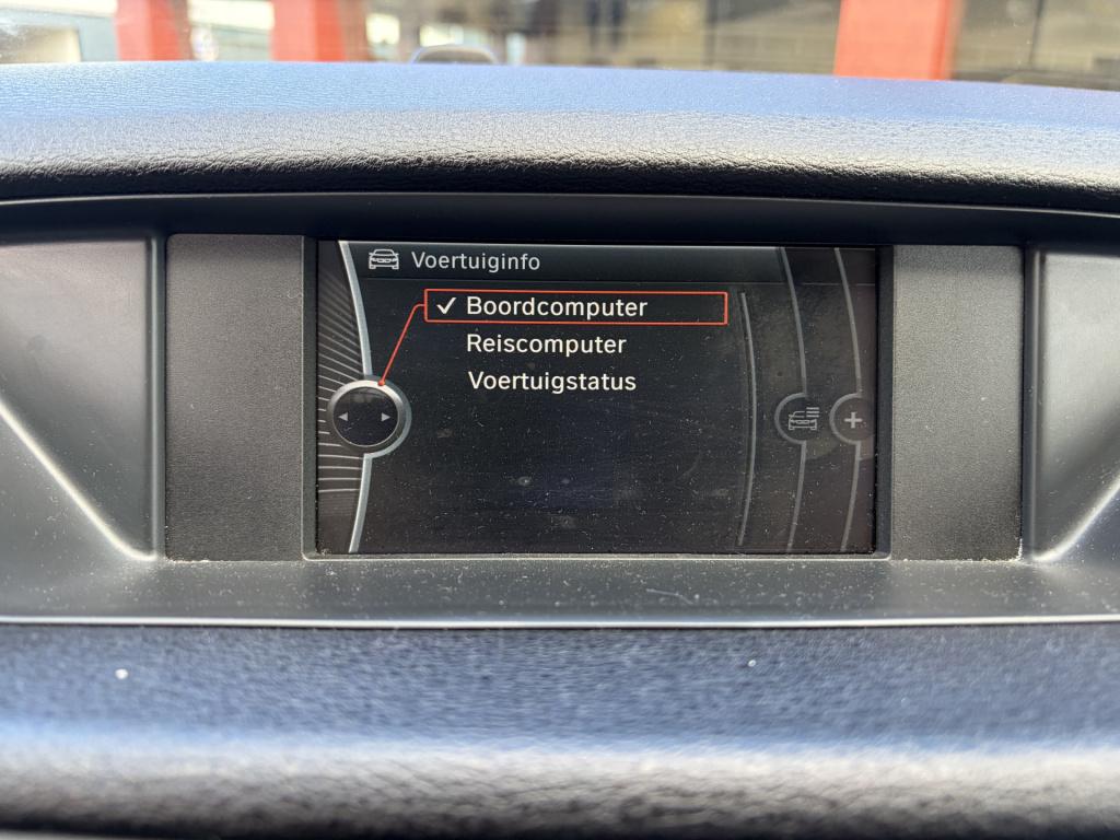 BMW X1 sdrive18i executive