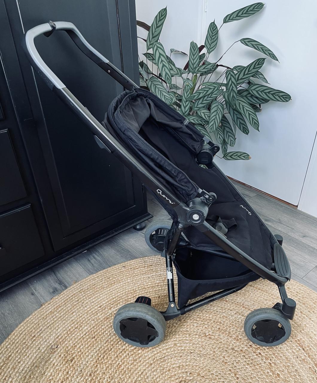 Quinny Xpress plus buggy kleur zwart