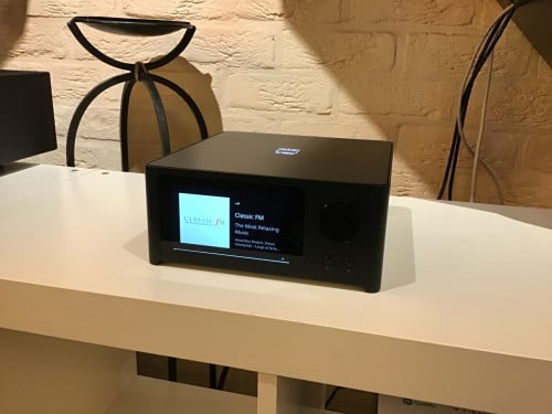 NAD D700 versterker met streaming
