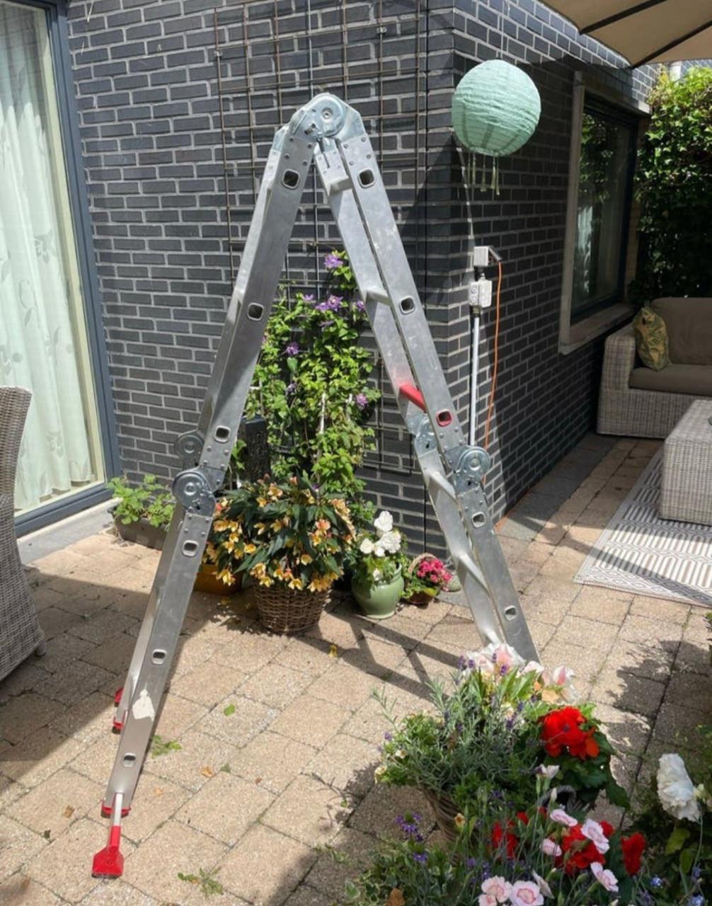 Altrex varitrex plus vouwladder