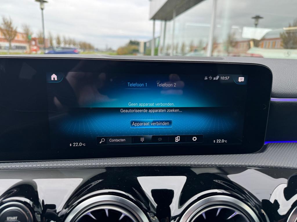 Mercedes-Benz A-Klasse 250 e business solution amg night limited automaat ,