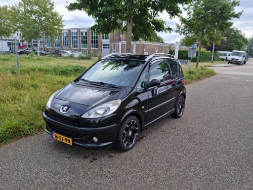 Peugeot 1007 1.4 sesam gentry