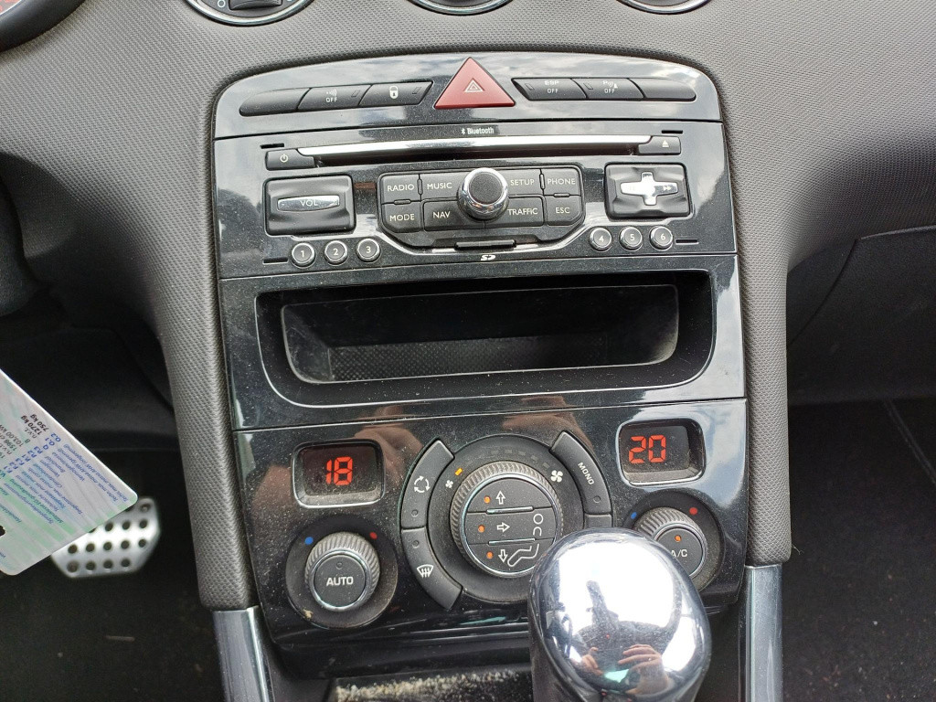 Peugeot 308 cc 1.6 thp feline cabrio coupe