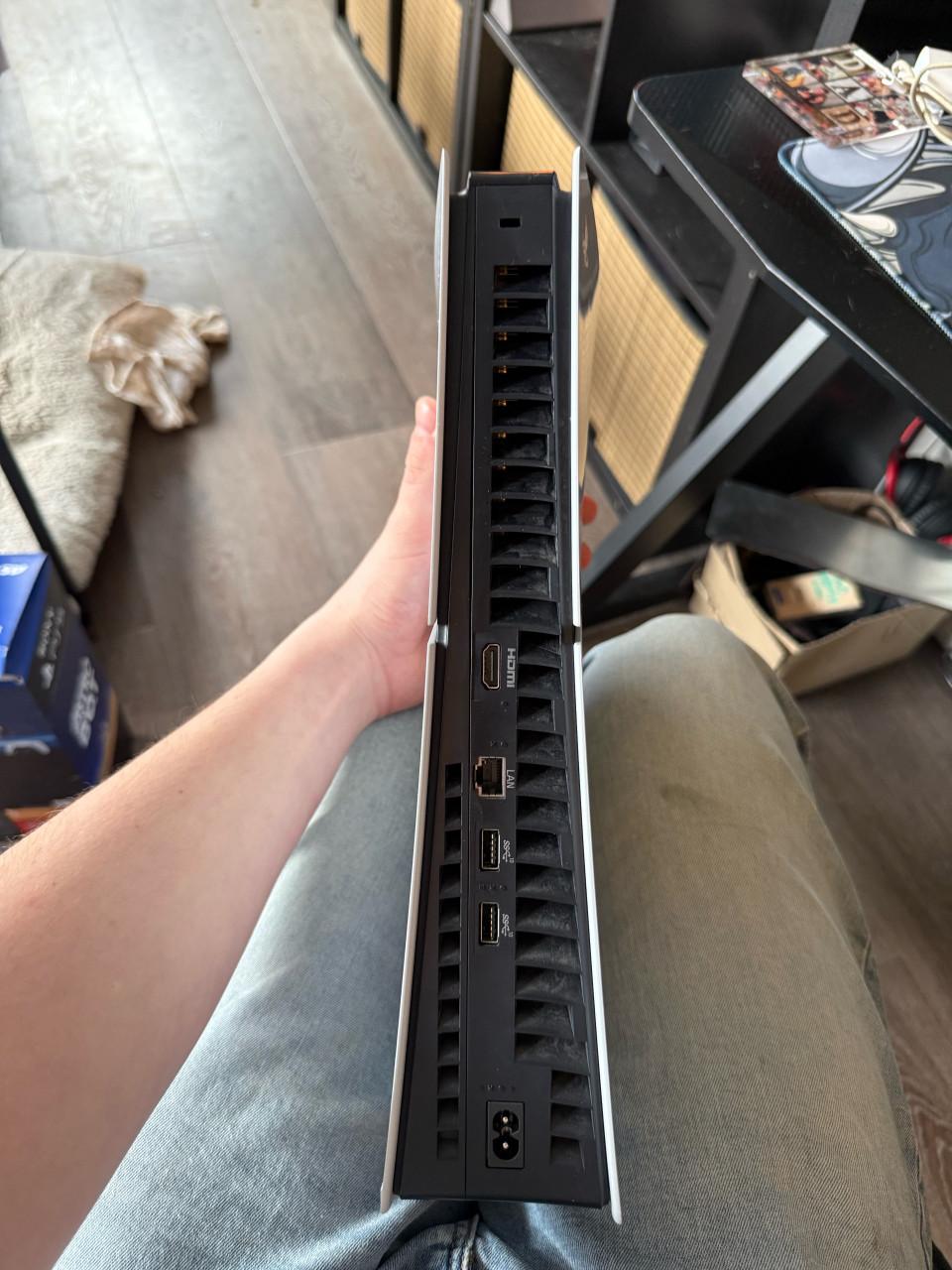 Playstation 5 slim 1 TB console digital edition