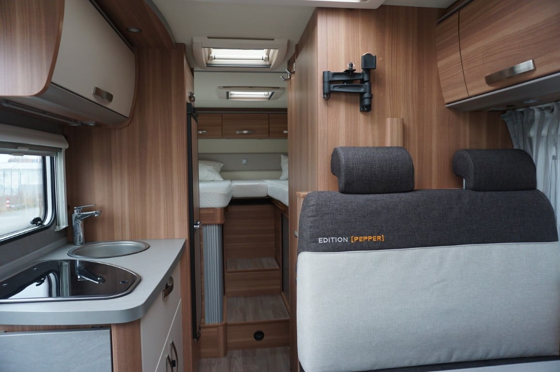 Weinsberg Cara Compact Edition Pepper 600 MEG 2017 met 97.300km Euro 6