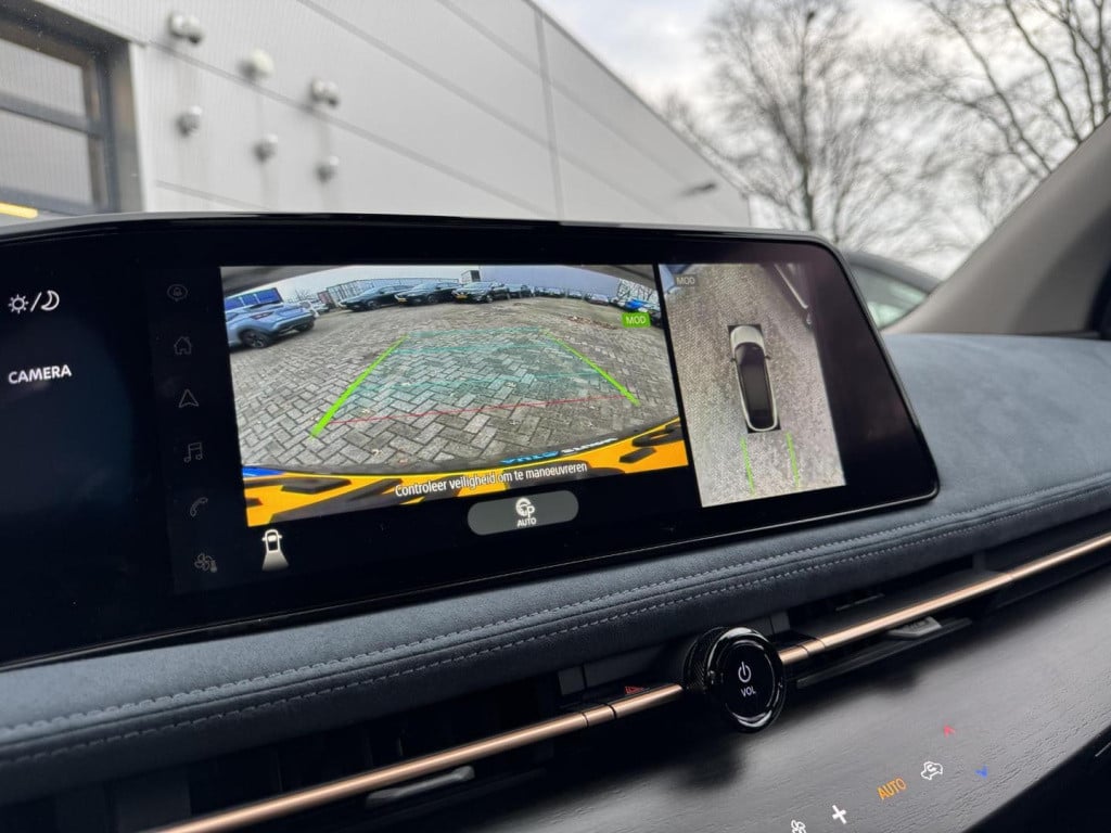 Nissan Ariya evolve 91 kwh nappaleder interieur!