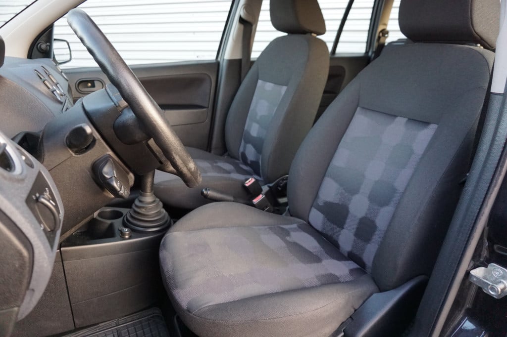 Ford Fusion 1.4-16v champion airco / elektr. ramen / trekhaak / nap